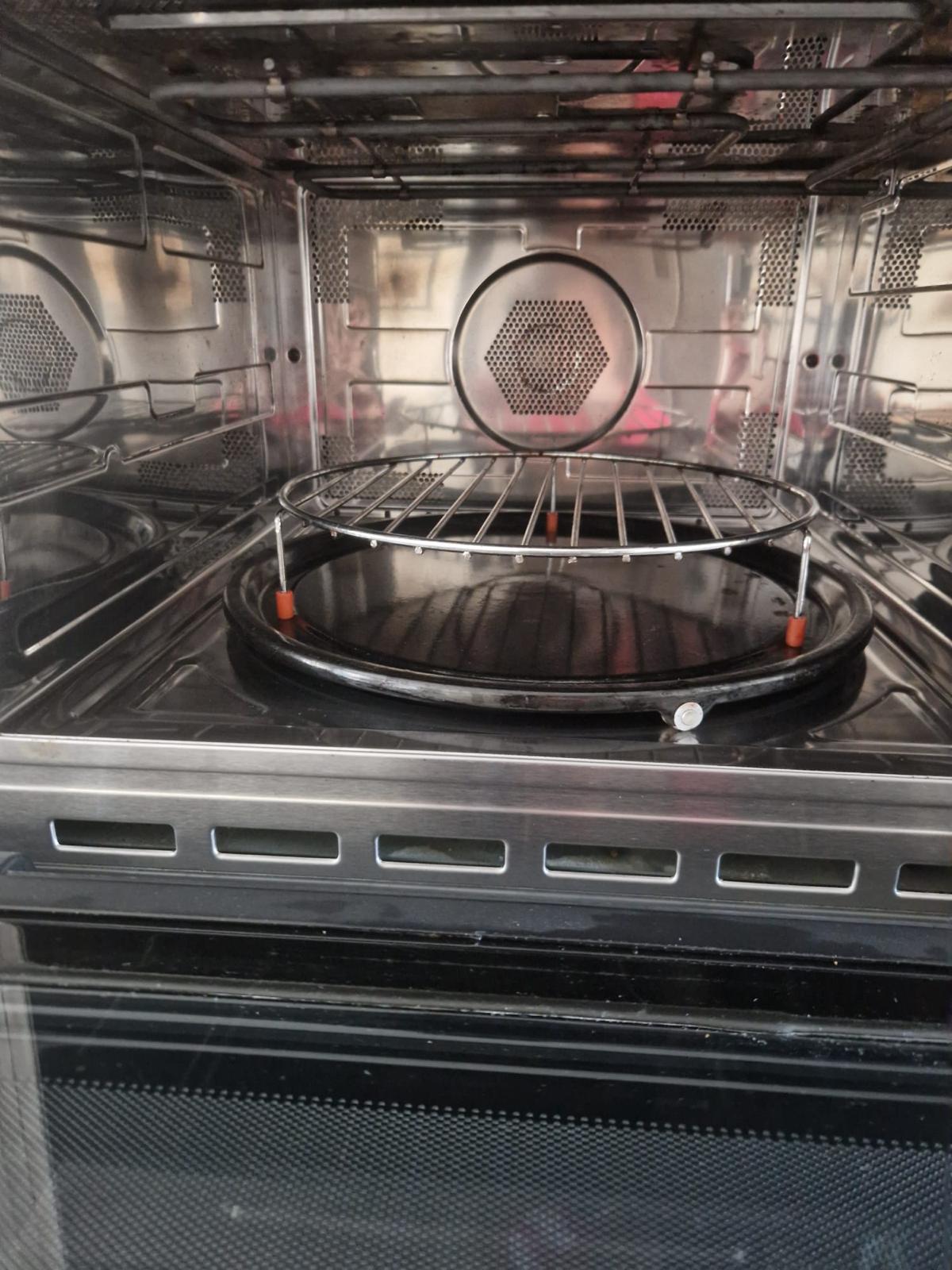 to clean oven